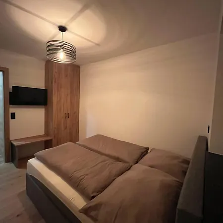 Moderne Nahe Salzburg & アパート
