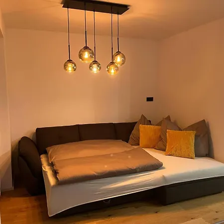 Moderne Nahe Salzburg & Lägenhet
