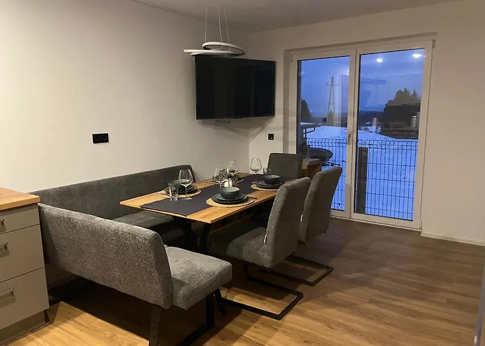 Moderne Nahe Salzburg & 아파트 *